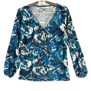 a new approach Top Women Size L Green Abstract VNeck Long Sleeve 100% Modal